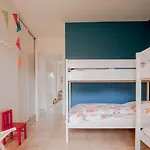Chez Celine Sous Les Pins, De 1 A 8 Personnes, Piscine, Ocean, Lac, Velos