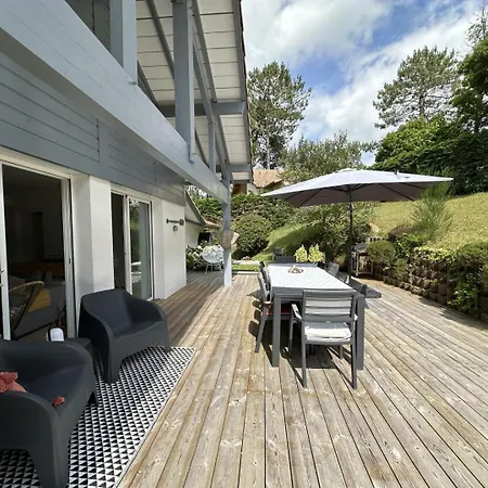 Chez Celine Sous Les Pins, De 1 A 8 Personnes, Piscine, Ocean, Lac, Velos 旧圣日龙