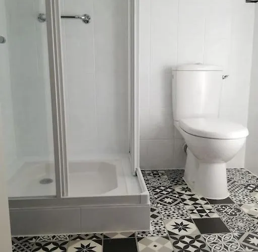 Chez Celine Sous Les Pins, De 1 A 8 Personnes, Piscine, Ocean, Lac, Velos Σπίτι διακοπών *